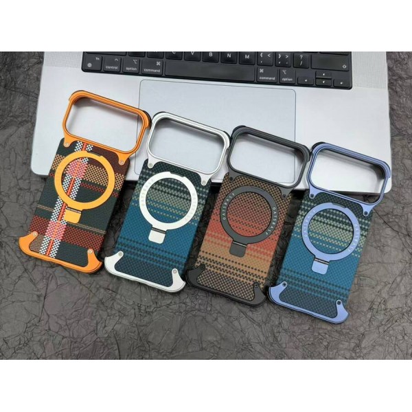 Купить Накладка карбон Magsafe для iPhone 17 PRO MAX, черный - 00-00061194 оптом
