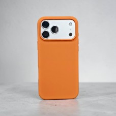 Накладка силиконовая под оригинал "без логотипа" для iPhone 16 в упаковке, оранжевый